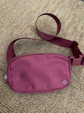 Lululemon Small Crossbody Belt Bag in Deep Berry